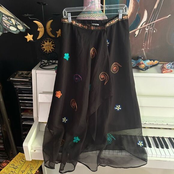 Goddess Wear Boho Hippie Black A-Line Skirt with Multicolor Embroidery One Size - Picture 12 of 16